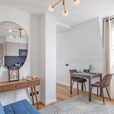 Apartamento Luxurious Flat In The Center París Exterior foto
